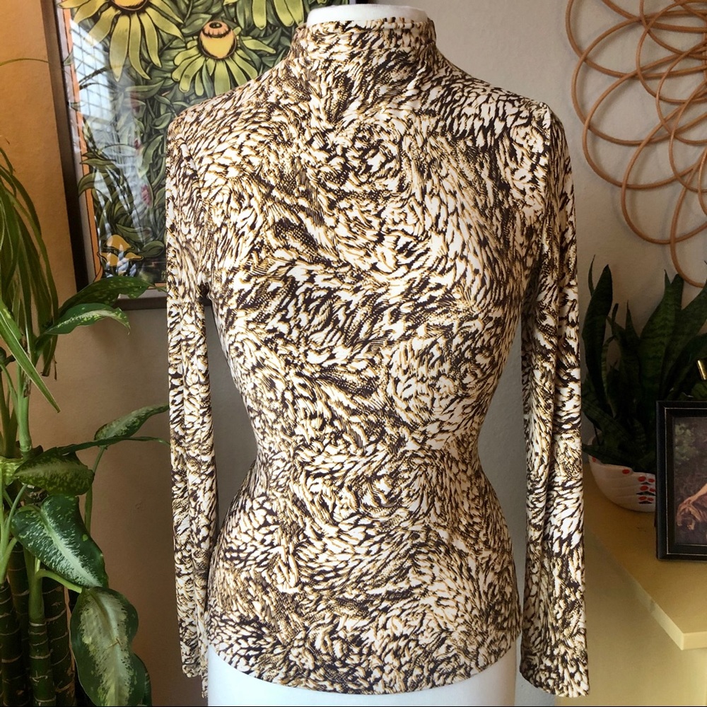 Unique Haute Vapor Wave GROOVY Animal Print Turtleneck Cream/brown Trippy Top 👁